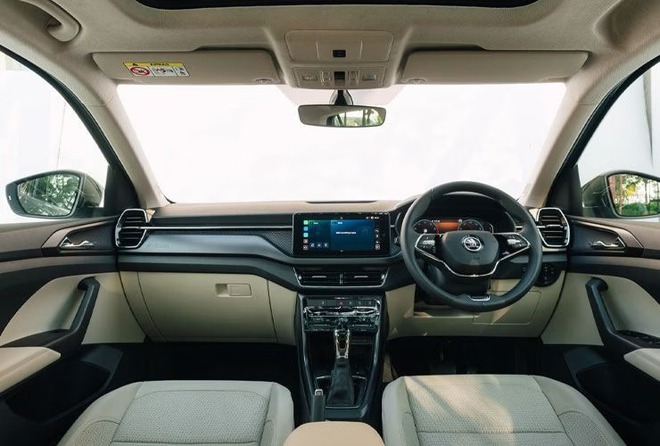 Ảnh thực tế Skoda Kushaq 2026 vừa ra mắt: Cụm đ&egrave;n LED mới bắt mắt, th&ecirc;m cửa sổ trời to&agrave;n cảnh v&agrave; nhiều tiện &iacute;ch mới đấu Xforce, Yaris Cross- Ảnh 10.