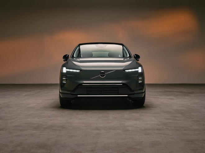 Volvo EX60 ra mắt: Xe điện tích hợp google gemini đầu tiên thế giới vận hành 810 km một lần sạc- Ảnh 3. Volvo EX60 ra mắt: Xe điện tích hợp google gemini đầu tiên thế giới vận hành 810 km một lần sạc- Ảnh 3.