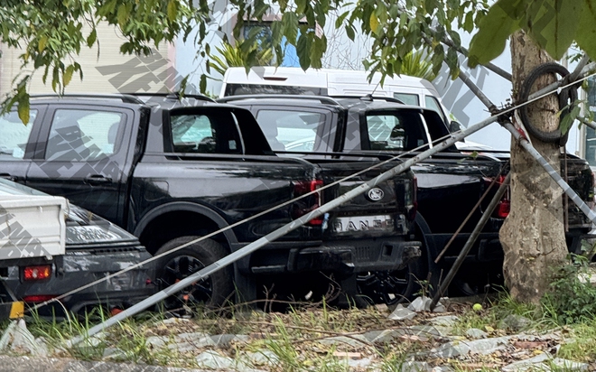 Ford Ranger lạ xuất hiện tại Việt Nam: Dễ là bản facelift 2026 vừa ra mắt, động cơ vẫn là một ẩn số- Ảnh 4. Ford Ranger lạ xuất hiện tại Việt Nam: Dễ là bản facelift 2026 vừa ra mắt, động cơ vẫn là một ẩn số- Ảnh 4.