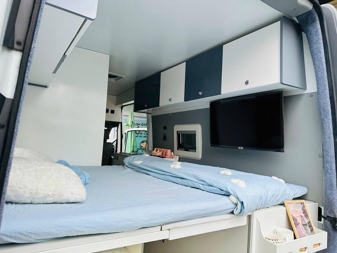 Rao &lsquo;nh&agrave; di động&rsquo; từng của Ngọc Trinh gi&aacute; hơn 800 triệu đồng, người b&aacute;n cho biết mua mới hơn 2 tỷ, lăn b&aacute;nh chỉ 5.000km- Ảnh 11.