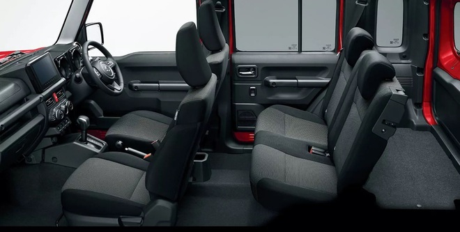 Suzuki Jimny 2026 ra mắt với màn hình lớn hơn và gói ADAS xịn sò hơn, xe chưa sản xuất nhưng khách đã nườm nượp xếp hàng đặt chỗ- Ảnh 8. Suzuki Jimny 2026 ra mắt với màn hình lớn hơn và gói ADAS xịn sò hơn, xe chưa sản xuất nhưng khách đã nườm nượp xếp hàng đặt chỗ- Ảnh 8.