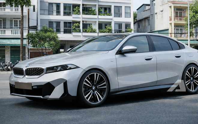 Thích BMW 5 Series mà chưa ưng thiết kế hiện tại có thể chờ bản mới lộ diện này: ‘Lỗ mũi’ nhỏ hơn, đèn sắc nét, nội thất lột xác- Ảnh 4. Thích BMW 5 Series mà chưa ưng thiết kế hiện tại có thể chờ bản mới lộ diện này: ‘Lỗ mũi’ nhỏ hơn, đèn sắc nét, nội thất lột xác- Ảnh 4.