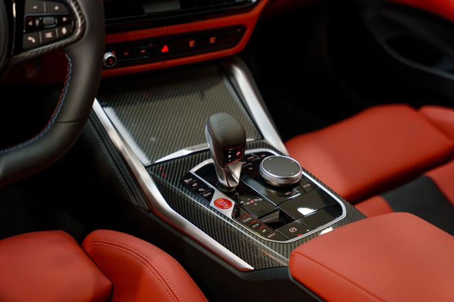 D&acirc;n chơi Đ&agrave; Nẵng sắm BMW M4 Competition bản mới đầu ti&ecirc;n Việt Nam với nhiều &lsquo;option&rsquo; khủng c&ugrave;ng biển tứ qu&yacute; đấu gi&aacute;- Ảnh 12.