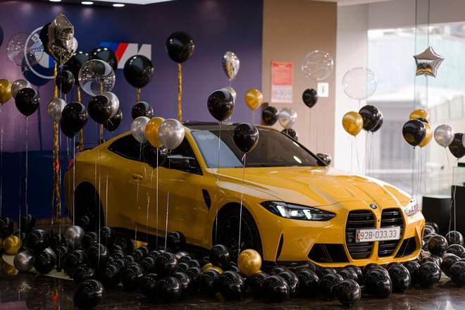 D&acirc;n chơi Đ&agrave; Nẵng sắm BMW M4 Competition bản mới đầu ti&ecirc;n Việt Nam với nhiều &lsquo;option&rsquo; khủng c&ugrave;ng biển tứ qu&yacute; đấu gi&aacute;- Ảnh 7.