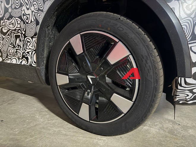 Chi tiết xe giống VinFast VF 5 mới: Lộ từ ngoài vào trong, có chi tiết y hệt VF 8 và VF Wild - Ảnh 8.