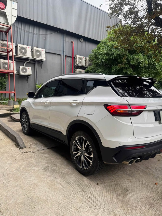 Thực hư chuyện Geely 'xả hàng' tại Việt Nam: Chỉ là số ít cá biệt, khó mua rẻ như dự tính - Ảnh 7.