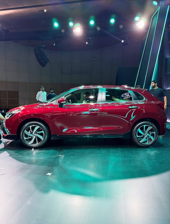 Đ&agrave;n em Toyota Yaris n&acirc;ng cấp với gi&aacute; quy đổi từ 190 triệu đồng: C&oacute; HUD, ADAS, camera 360, &lsquo;ăn&rsquo; xăng chỉ hơn 4L/100km - Ảnh 8.