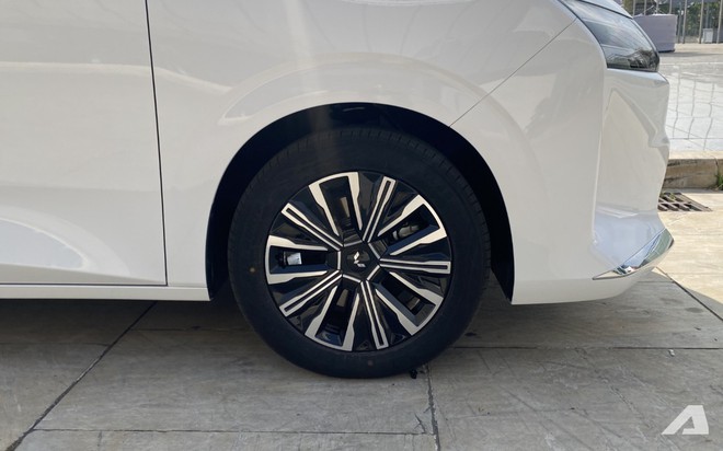 Wuling Darion ra mắt Việt Nam: Giá từ 750 triệu đồng, 2 bản, cửa trượt điện, ghế kiểu thương gia, chạy 500km/sạc, cạnh tranh BYD M6 - Ảnh 10.
