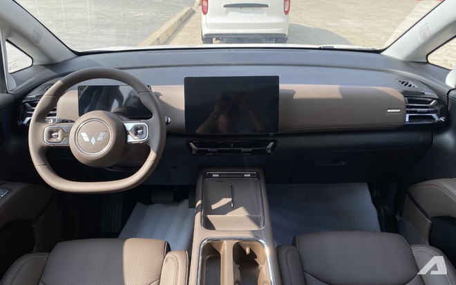 Wuling Darion ra mắt Việt Nam: Giá từ 750 triệu đồng, 2 bản, cửa trượt điện, ghế kiểu thương gia, chạy 500km/sạc, cạnh tranh BYD M6 - Ảnh 3.