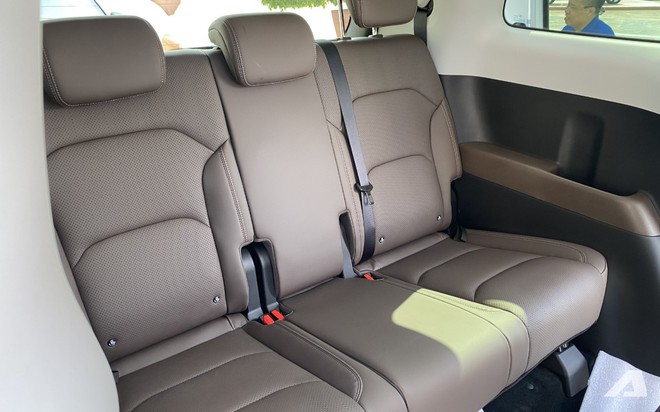 Wuling Darion ra mắt Việt Nam: Giá từ 750 triệu đồng, 2 bản, cửa trượt điện, ghế kiểu thương gia, chạy 500km/sạc, cạnh tranh BYD M6 - Ảnh 16.
