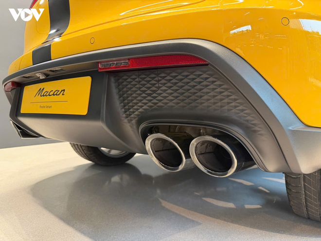 Ngắm bộ đ&ocirc;i Porsche Macan "độc bản" được sơn tại Việt Nam - Ảnh 6.