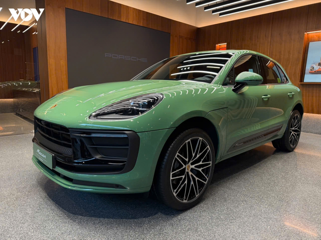 Ngắm bộ đ&ocirc;i Porsche Macan "độc bản" được sơn tại Việt Nam - Ảnh 14.