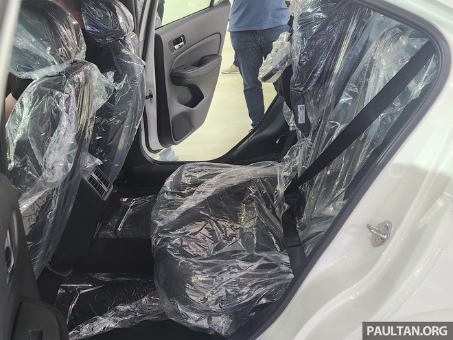 Honda City Hatchback nhiều người Việt mong chờ ra mắt: M&agrave;n 10inch ngay từ bản base, th&ecirc;m loạt c&ocirc;ng nghệ an to&agrave;n chưa c&oacute; tr&ecirc;n City 'bản Việt' - Ảnh 7.