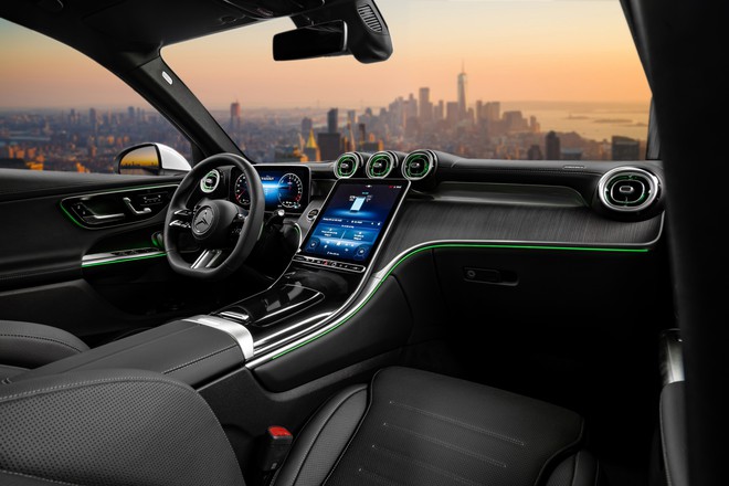 Mercedes-Benz GLC PHEV ra mắt Việt Nam: Gi&aacute; gần 3 tỷ đồng, hết xăng vẫn chạy tới 128km, &lsquo;phả hơi n&oacute;ng&rsquo; l&ecirc;n X3, Q5 - Ảnh 6.