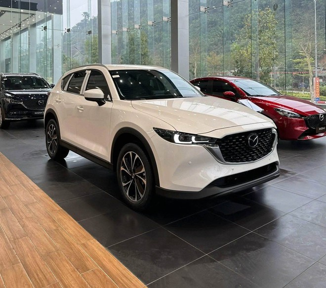 So s&aacute;nh BYD v&agrave; MAzda - Ảnh 2.