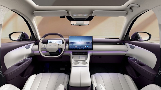 Cũng l&agrave; Volkswagen Jetta nhưng kh&ocirc;ng phải mẫu từng b&aacute;n ở Việt Nam: Gi&aacute; quy đổi hơn 300 triệu đồng, chạy 555km/sạc, chốt hơn 10.000 đơn/ng&agrave;y - Ảnh 4.