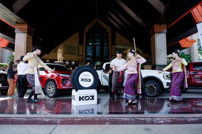 Vượt 630km xuyên Thái Lan - Lào, thử lốp BFGoodrich KO3 từ đường đất đến đèo núi - Ảnh 10.