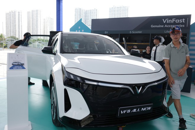 Khai mạc VIMS 2026: Kh&aacute;ch đến từ trước giờ mở cửa, khu trưng b&agrave;y v&agrave; khu l&aacute;i thử k&iacute;n người tham quan - Ảnh 21.