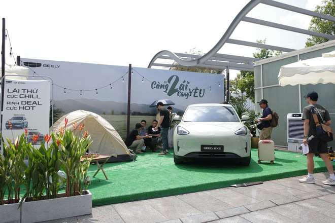 Khai mạc VIMS 2026: Kh&aacute;ch đến từ trước giờ mở cửa, khu trưng b&agrave;y v&agrave; khu l&aacute;i thử k&iacute;n người tham quan - Ảnh 26.
