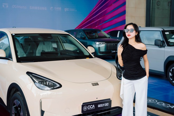 Khai mạc VIMS 2026: Kh&aacute;ch đến từ trước giờ mở cửa, khu trưng b&agrave;y v&agrave; khu l&aacute;i thử k&iacute;n người tham quan - Ảnh 18.