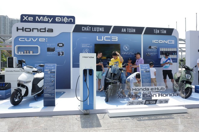Gala Car Choice Awards 2026 diễn ra tối nay: Công bố chiến thắng 14 hạng mục, Hồ Ngọc Hà cùng nhiều nghệ sĩ lớn khác góp mặt - Ảnh 14.