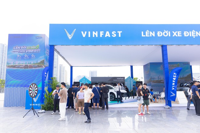 Nh&igrave;n lại sức n&oacute;ng của VIMS 2026: 2 ng&agrave;y tổ chức, quy tụ 20 thương hiệu, 60 mẫu xe v&agrave; hơn 2.000 lượt l&aacute;i thử - Ảnh 14.