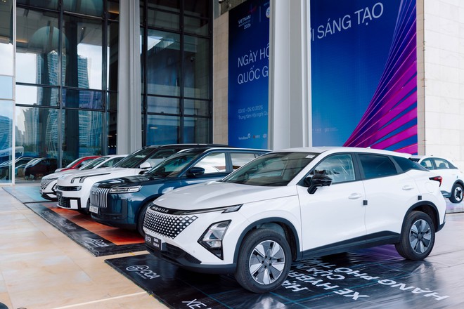 Nh&igrave;n lại sức n&oacute;ng của VIMS 2026: 2 ng&agrave;y tổ chức, quy tụ 20 thương hiệu, 60 mẫu xe v&agrave; hơn 2.000 lượt l&aacute;i thử - Ảnh 3.