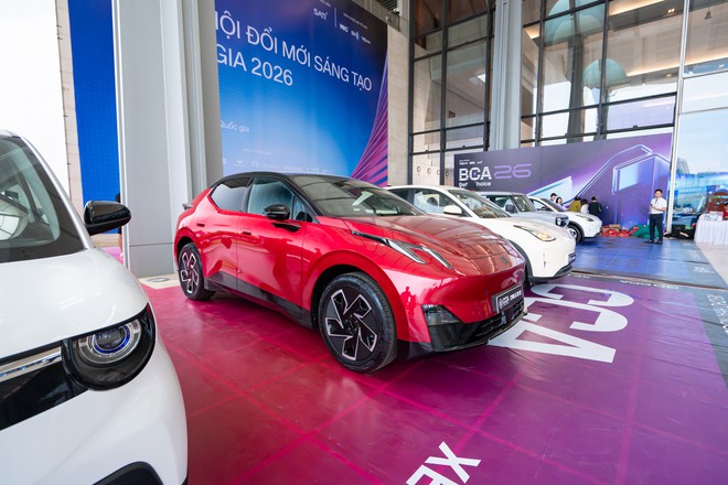 T&acirc;n binh Lynk & Co 02 g&acirc;y ch&uacute; &yacute; tại Car Choice Awards 2026 - Ảnh 1.