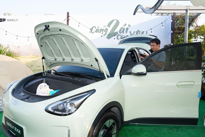 Nh&igrave;n lại sức n&oacute;ng của VIMS 2026: 2 ng&agrave;y tổ chức, quy tụ 20 thương hiệu, 60 mẫu xe v&agrave; hơn 2.000 lượt l&aacute;i thử - Ảnh 16.