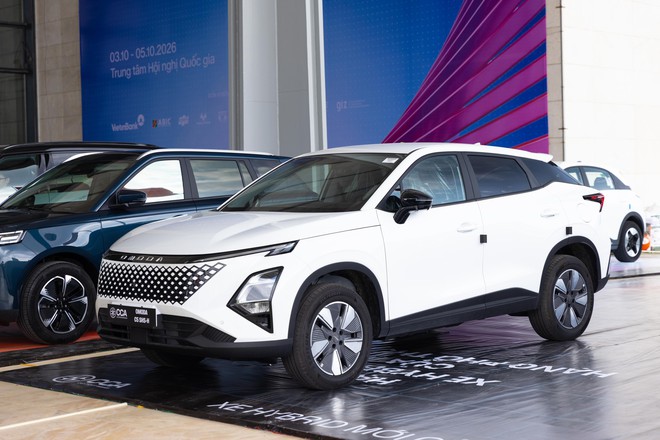 Trải nghiệm n&oacute;ng Omoda C5 v&agrave; Jaecoo J5 tại CCA 2026: Bất ngờ về c&ocirc;ng nghệ v&agrave; khả năng vận h&agrave;nh - Ảnh 2.