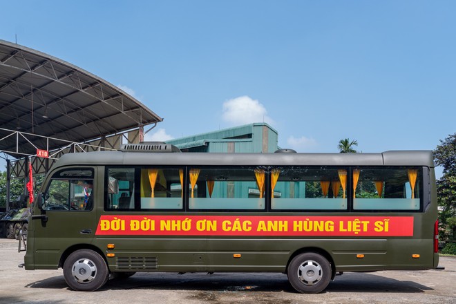 35 xe Hyundai County được cải ho&aacute;n th&agrave;nh phương tiện đặc biệt phục vụ t&igrave;m kiếm h&agrave;i cốt liệt sĩ - Ảnh 5.