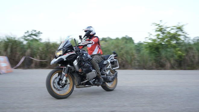 Hạng ADV tr&ecirc;n 800cc tạo dấu ấn tại Victory Challenge Motocross 2026 - Ảnh 3.