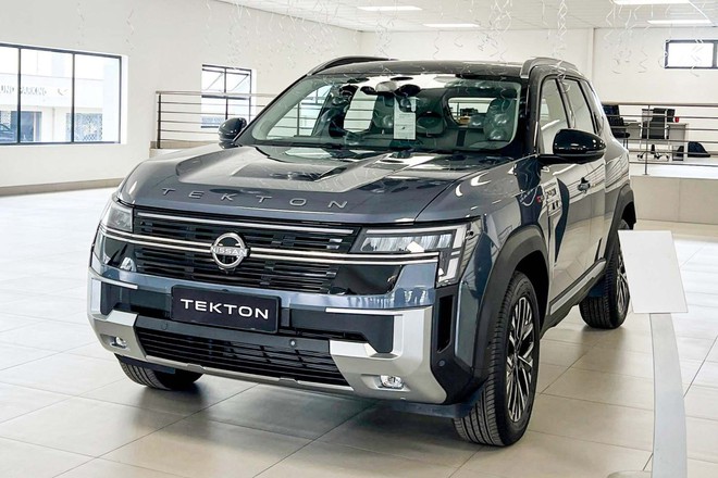 Nissan Tekton - SUV c&ugrave;ng cỡ Creta lộ cấu h&igrave;nh 7 chỗ với th&acirc;n d&agrave;i, m&acirc;m lốp lớn hơn, dễ n&acirc;ng cấp cả ADAS - Ảnh 5.
