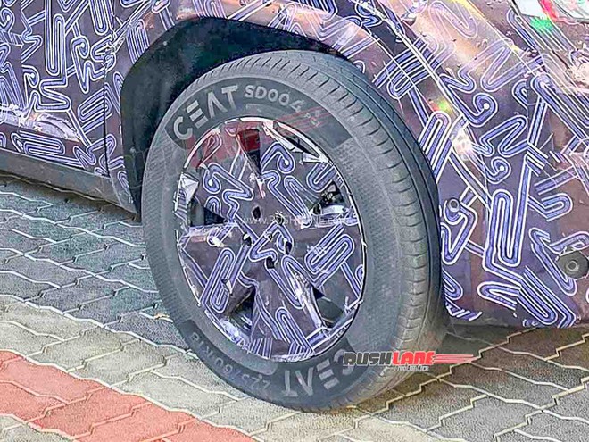 Nissan Tekton - SUV c&ugrave;ng cỡ Creta lộ cấu h&igrave;nh 7 chỗ với th&acirc;n d&agrave;i, m&acirc;m lốp lớn hơn, dễ n&acirc;ng cấp cả ADAS - Ảnh 4.