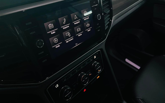 VW Teramont c&oacute; 'chi&ecirc;u' mới dọn kho l&ocirc; cuối, đ&oacute;n bản mới về sau Tết: Gi&aacute; vẫn 1,788 tỷ đồng nhưng t&ugrave;y biến m&agrave;u miễn ph&iacute;, th&ecirc;m cạnh tranh Palisade- Ảnh 8.