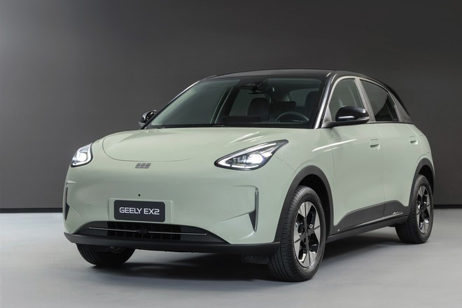 Geely EX2 về Việt Nam, dễ ra mắt sau Tết: M&agrave;n h&igrave;nh khủng, nhiều chỗ để đồ, c&oacute; ADAS- Ảnh 2.