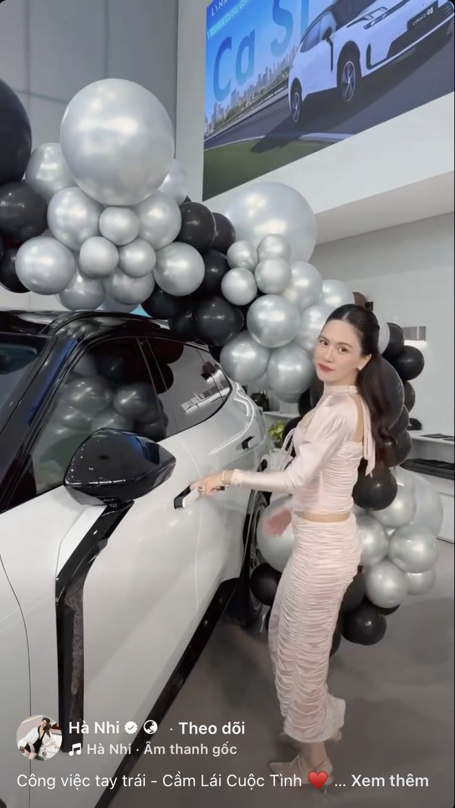 Ca sĩ H&agrave; Nhi tậu Lynk & Co 08 bản 'full' gi&aacute; gần 1,4 tỷ l&agrave;m qu&agrave; sinh nhật: Nhiều đồ hay từ ngo&agrave;i v&agrave;o trong- Ảnh 3.