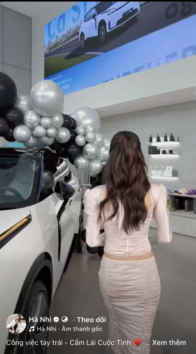 Ca sĩ H&agrave; Nhi tậu Lynk & Co 08 bản 'full' gi&aacute; gần 1,4 tỷ l&agrave;m qu&agrave; sinh nhật: Nhiều đồ hay từ ngo&agrave;i v&agrave;o trong- Ảnh 2.