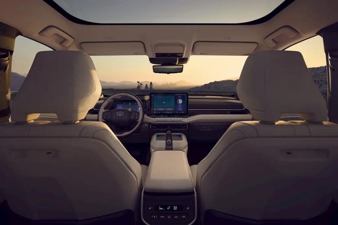 Toyota thắng đậm nhờ 'kh&ocirc;ng dồn hết trứng v&agrave;o một giỏ': Đổ h&agrave;ng tỷ USD để gần 7 triệu xe hybrid lăn b&aacute;nh, xe điện vẫn ph&aacute; kỷ lục- Ảnh 5.