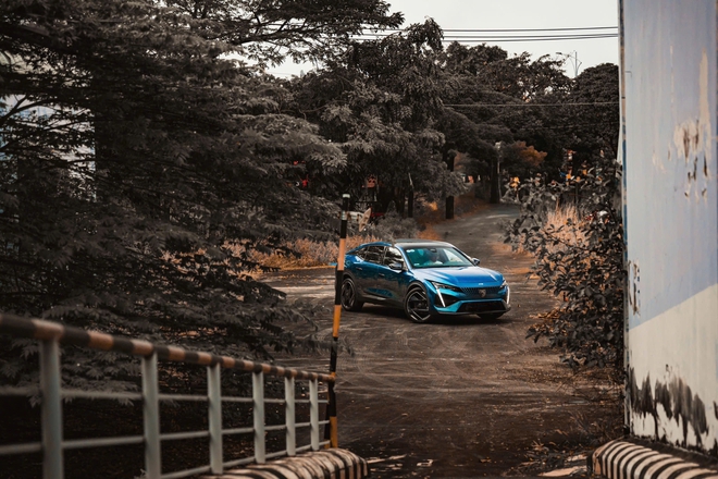 Cái gật đầu muộn của chủ xe Ferrari và hành trình ‘chụp, in ảnh, trao tay’: Cảm xúc tạo ra triệu view chứ không phải xế khủng!- Ảnh 12. Cái gật đầu muộn của chủ xe Ferrari và hành trình ‘chụp, in ảnh, trao tay’: Cảm xúc tạo ra triệu view chứ không phải xế khủng!- Ảnh 12.