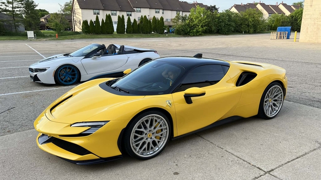 Sinh năm Ngọ, chơi &lsquo;xe ngựa&rsquo; triệu đ&ocirc;: Long Trần (Gia Lai Team) v&agrave; triết l&yacute; mua si&ecirc;u xe kh&ocirc;ng giống ai- Ảnh 16.