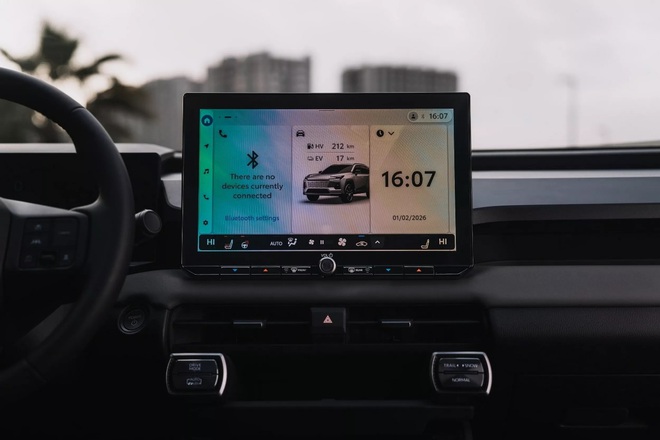 Toyota RAV4 đời mới th&ecirc;m bản xăng cạnh tranh CX-5, CR-V- Ảnh 7.