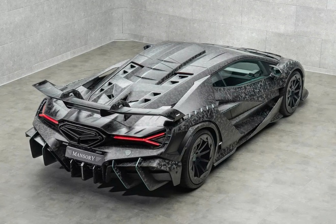 Chủ siêu xe Lamborghini Revuelto ở Việt Nam có thể tham khảo bản độ 'cực ngầu' này: Thân xe carbon toàn bộ, sức mạnh tăng thêm gần 100 mã lực- Ảnh 8. Chủ siêu xe Lamborghini Revuelto ở Việt Nam có thể tham khảo bản độ 'cực ngầu' này: Thân xe carbon toàn bộ, sức mạnh tăng thêm gần 100 mã lực- Ảnh 8.