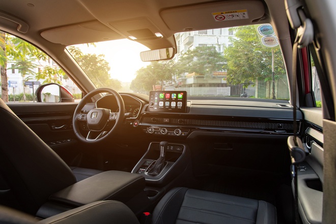 Ph&acirc;n v&acirc;n lựa chọn Honda CR-V bản L hybrid hoặc thuần xăng, bảng chi tiết dưới đ&acirc;y sẽ chỉ ra từng kh&aacute;c biệt về trang bị- Ảnh 6.