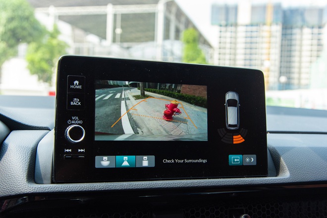 Ph&acirc;n v&acirc;n lựa chọn Honda CR-V bản L hybrid hoặc thuần xăng, bảng chi tiết dưới đ&acirc;y sẽ chỉ ra từng kh&aacute;c biệt về trang bị- Ảnh 10.