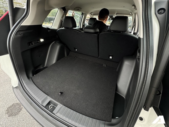 Chi tiết Honda CR-V e:HEV L tại Việt Nam: Có cần số nút bấm và 12 loa Bose nhưng thiếu cửa sổ trời, dễ ‘vừa miếng’ hơn bản RS- Ảnh 14. Chi tiết Honda CR-V e:HEV L tại Việt Nam: Có cần số nút bấm và 12 loa Bose nhưng thiếu cửa sổ trời, dễ ‘vừa miếng’ hơn bản RS- Ảnh 14.