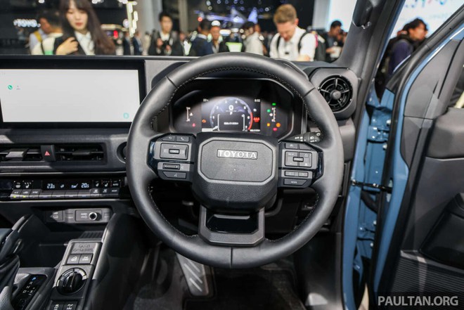 Toyota Land Cruiser FJ ra mắt th&aacute;ng sau ở rất gần Việt Nam: C&ugrave;ng m&aacute;y xăng 2.7L nhưng cao hơn hẳn so với Fortuner- Ảnh 10.