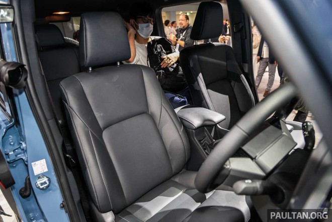 Toyota Land Cruiser FJ ra mắt th&aacute;ng sau ở rất gần Việt Nam: C&ugrave;ng m&aacute;y xăng 2.7L nhưng cao hơn hẳn so với Fortuner- Ảnh 12.