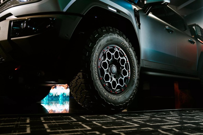 Trung Quốc c&oacute; b&aacute;n tải mới cạnh tranh Ranger bằng thiết kế hầm hố, động cơ diesel hybrid sạc điện- Ảnh 5.