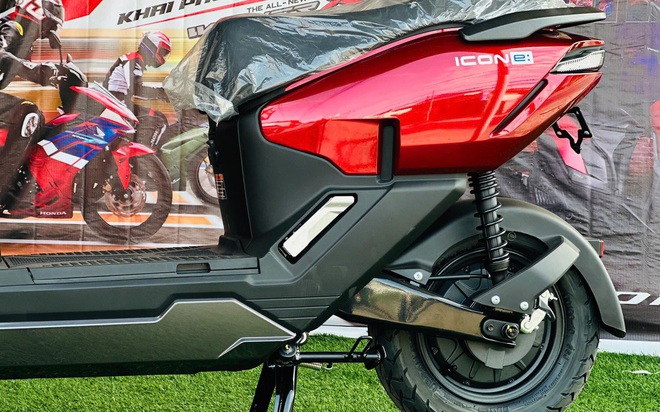 Honda ICON e: được khuyến mãi chính hãng nhưng đại lý còn giảm khủng gấp đôi: Giá thực tế rẻ hơn Wave nếu chấp nhận kiểu trả phí này- Ảnh 9. Honda ICON e: được khuyến mãi chính hãng nhưng đại lý còn giảm khủng gấp đôi: Giá thực tế rẻ hơn Wave nếu chấp nhận kiểu trả phí này- Ảnh 9.